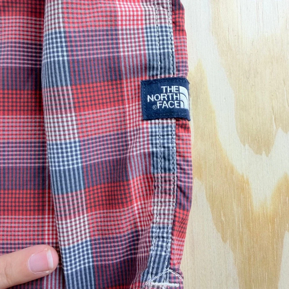 The North Face Mens XL Plaid Short Sleeve Button Down Shirt Red Blue White